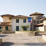 Purlilium Otel 3*