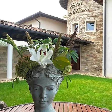 Purlilium 3* Porcia