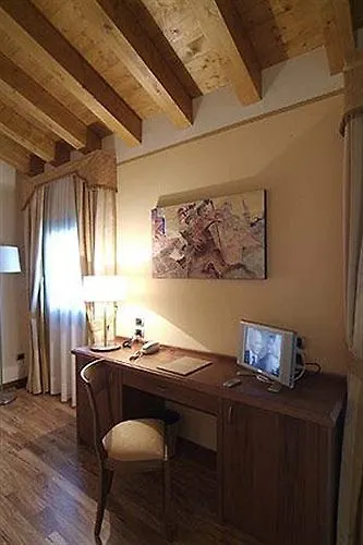 Purlilium Hotel Porcia